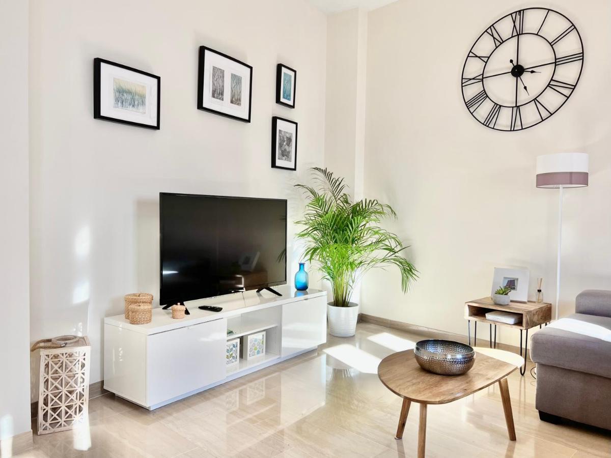 Teodosio Apartment Free Parking & Central Ac Sewilla Zewnętrze zdjęcie
