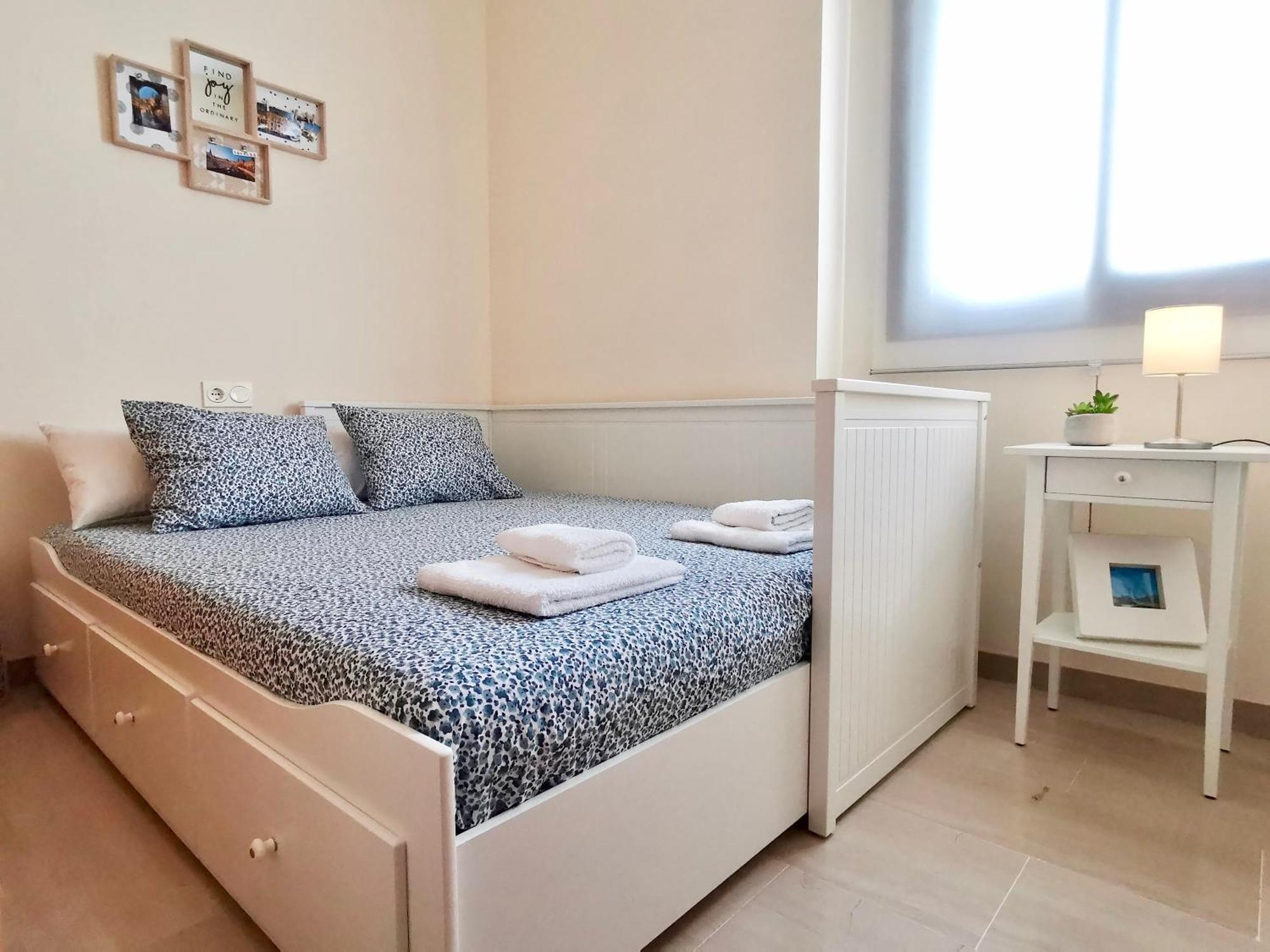 Teodosio Apartment Free Parking & Central Ac Sewilla Zewnętrze zdjęcie