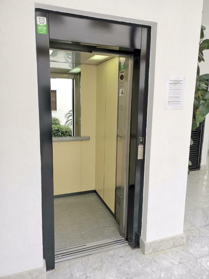 Teodosio Apartment Free Parking & Central Ac Sewilla Zewnętrze zdjęcie